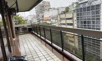 Imagem 3: Apartamento para aluguel possui 230 m² com 4 quartos em Ipanema - RJ