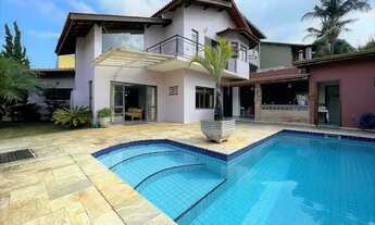 Imagem: Casa com 3 suítes à venda, 360 m² por