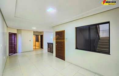 Imagem 2: Casa à venda, 4 quartos, 1 suíte, 2 vagas, Rancho Alegre - Divinópolis/MG