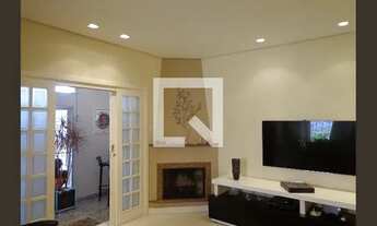 Imagem 4: Casa à Venda - Água Fria, 3 Quartos, 210 m2