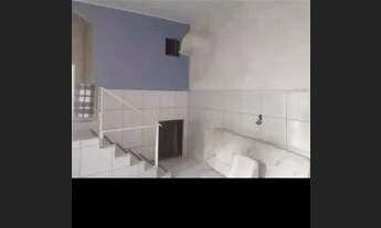 Imagem 4: 3 casas no terreno