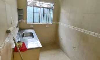 Imagem 5: Casa com 1 dormitório com garagem - Ótima localização