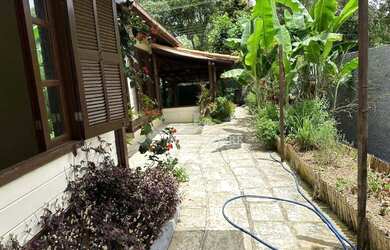 Imagem 4: Casa com 4 dormitórios à venda, 211 m² por R$ 910.000,00 - Albuquerque - Teresópolis/RJ