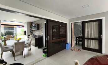 Imagem 4: Ampla casa 3 dorm 3 banheiros TODA EM LAJE em bairro tranquilo na cidade de Criciúma