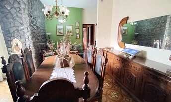 Imagem 2: Casa à venda, no bairro Santa Catarina, 4 quartos, duas salas e duas cozinhas, além de um