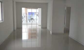 Imagem 3: Exclusividade apartamento diferenciado em Itapema na meia praia