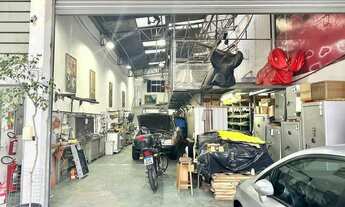 Imagem 2: Galpão/Depósito/Armazém para venda tem 650 metros quadrados