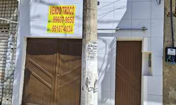 Imagem: Casa no bairro da Levada, medindo 4X38