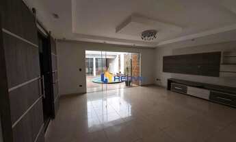 Imagem 2: Casa com 3 quartos à venda, 204 m² por R$ 1.100.000 - Jardim Fregadolli - Maringá/PR