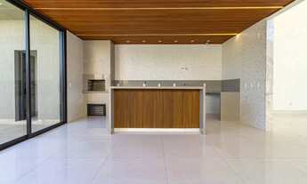 Imagem 6: Casa de condomínio térrea para venda tem 238 metros quadrados com 4 quartos