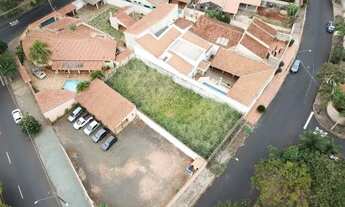 Imagem: TERRENO AMPLO E PLANO 405 m²