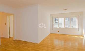 Imagem 2: Apartamento para venda em Petrópolis , 3 dormitórios sendo 1 suite