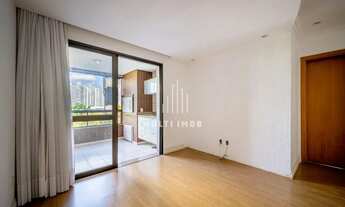 Imagem 2: Apartamento desocupado com 4 dormitórios