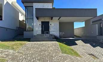 Imagem: Casa térrea com 3 dormitórios à venda