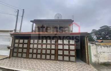 Imagem: Sobrado à venda no bairro Jardim Cristina