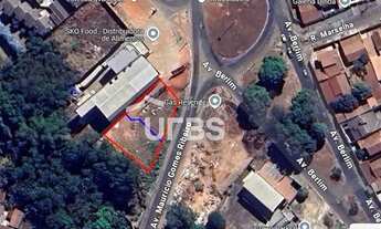 Imagem: TERRENO COMERCIAL - ESQUINA - AVENIDA BERLIM