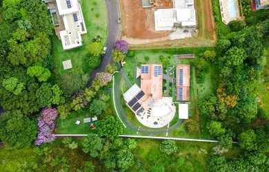 Imagem 7: Casa no condomínio Condominio Jardim das Palmeiras para venda com 5 quartos, sendo 5 suíte