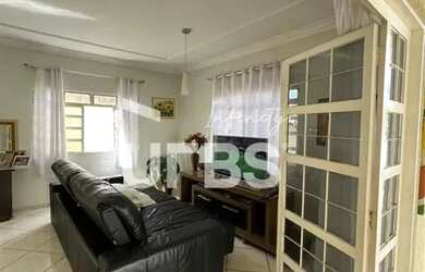 Imagem 2: 0 - Sobrado 6 quartos, sendo 2 suítes