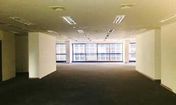 Imagem 2: Centro Aluga- se Andar de 500m2 Av. Rio Branco