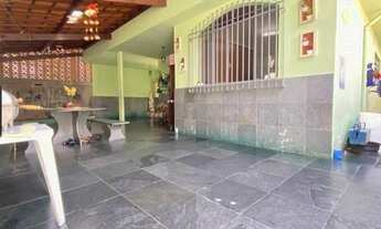 Imagem 5: Casa 3 dormitórios para Venda em Belo Horizonte, Floramar, 3 dormitórios, 1 banheiro, 4 va