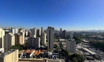 Imagem 5: Belíssimo imóvel em Moema, andar alto, vista livre e espetacular do Parque do Ibirapuera!