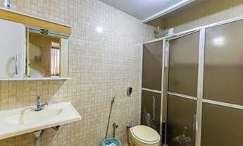 Imagem 3: Apartamento para venda possui 129 metros quadrados com 2 quartos em Icaraí - Niterói - RJ