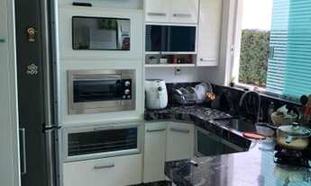 Imagem 4: Casa a venda possui 256 m² com 3 quartos em Vila Oliveira - Mogi das Cruzes - SP