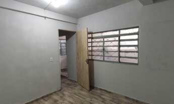 Imagem 2: Casa com 3 dormitórios para alugar, 70 m² por R$ 900,00/mês - Parque Primavera - Guarulhos
