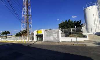 Imagem 4: Andar inteiro para aluguel possui 371 metros quadrados com 1 quarto