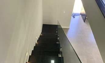 Imagem 2: Sobrado à venda, 3 dormitórios sendo 1 suíte, 140 m² e 2 vagas, Villa Di Cesar, Mogi das C