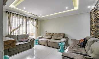 Imagem: CURITIBA - Casa Padrão - Capão Raso