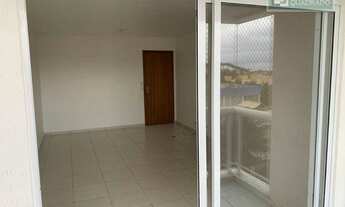 Imagem 7: Excelente apartamento de 3 quartos, sendo uma suíte, 2 banheiros, sala, cozinha americana