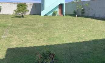 Imagem 6: Três casas geminadas em terrenão de 1.000 m2