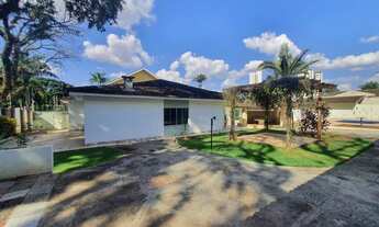 Imagem 1: Casa para venda com 800 metros quadrados com 4 quartos em Zona 02 - Maringá - PR