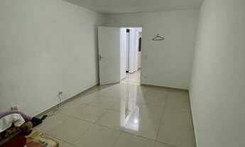 Imagem 2: SOBRADO COM TRÊS VAGAS DE GARAGEM, E SALÃO DE FESTAS NA VILA MARARI!