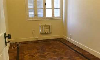 Imagem 2: Apartamento para aluguel com 61 metros quadrados com 2 quartos em Glória - Rio de Janeiro