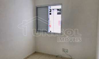 Imagem 4: A Unisol Imóveis aluga casa de três dormitórios sendo uma suíte em condomínio fechado próx