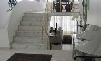 Imagem 3: Casa em Condomínio para Venda em Alphaville Santana de Parnaíba-SP