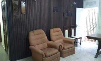 Imagem 2: Excelente casa para fins comerciais ou residenciais em plena Nazaré. SOMENTE À VISTA