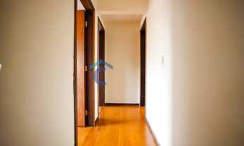 Imagem 2: Oportunidade no Cabral, Apartamento com ampla área privativa, 3 dormitórios, 1 suíte, 1 ba