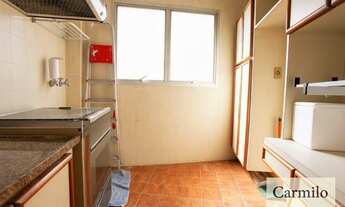 Imagem 5: Alto, claro, agradável e super bem localizado!