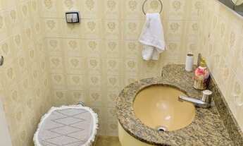 Imagem 4: Sobrado Geminado, Todo em Piso Frio na Quadra da Praia - Embaré - Santos (SP