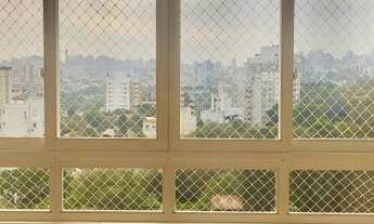 Imagem 2: Apartamento com 3 dormitorios e 2 vagas no Bairro Jardim Botanico , próximo a PUC