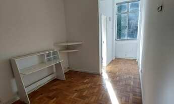 Imagem 4: Apartamento para aluguel e venda tem 75 metros quadrados com 2 quartos em Leme - Rio de Ja