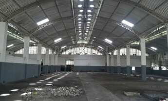 Imagem 2: Galpão 2.250m2, 4m de altura, 3 entradas, 6 salas, 10 vagas. Marginal Tietê