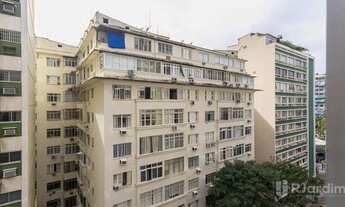 Imagem 6: Metrô próximo. Portaria 24h. Andar alto. Apartamento com 1 vaga, 3 quartos (1 suíte) à ven