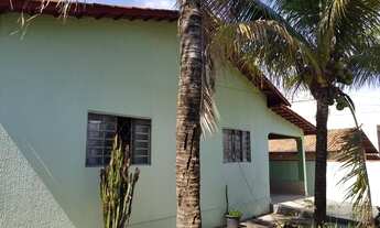 Imagem 4: Casa para venda tem 285 metros quadrados com 3 quartos em São Francisco - Goiânia - GO