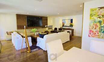 Imagem 6: Uma casa linda em localização bacana!