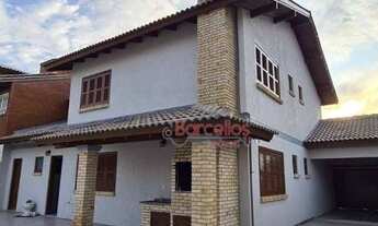 Imagem: Sobrado próximo ao mar c/ 6 dormitórios