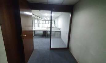 Imagem 4: Ótimo Conjunto comercial para Alugar 94 m², C/ 03 V. Gar. Bairro Jardins em São Paulo - SP